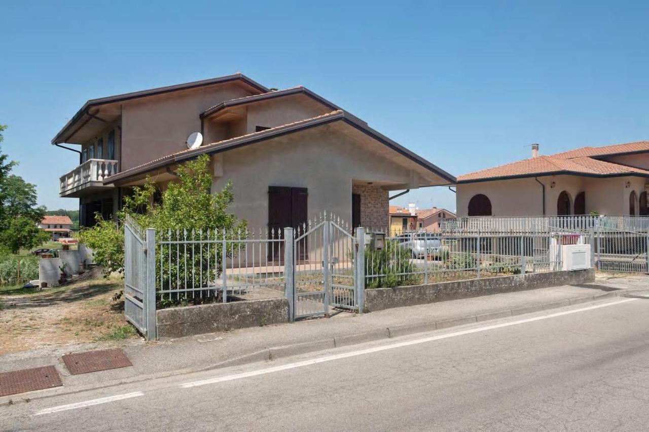Appartamento Da Sauro Rosolina Bagian luar foto